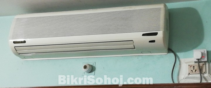 1.5 ton original American Aire Air Conditioner